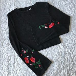 H&M Long Sleeve Floral Crop Top